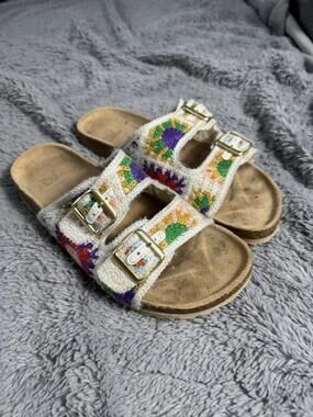Slide Sandals Women's Size 7 Multicolor Floral Crochet Double Strap Buckle